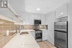 18 CAVELL AVENUE | Toronto Ontario | Slide Image Twelve