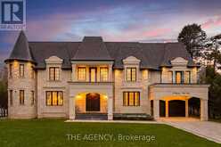 8 BAYVIEW PARK LANE | Richmond Hill Ontario | Slide Image One