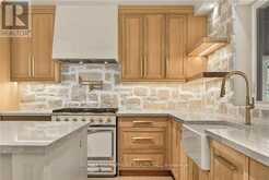 393 HESS STREET S | Hamilton Ontario | Slide Image Nine