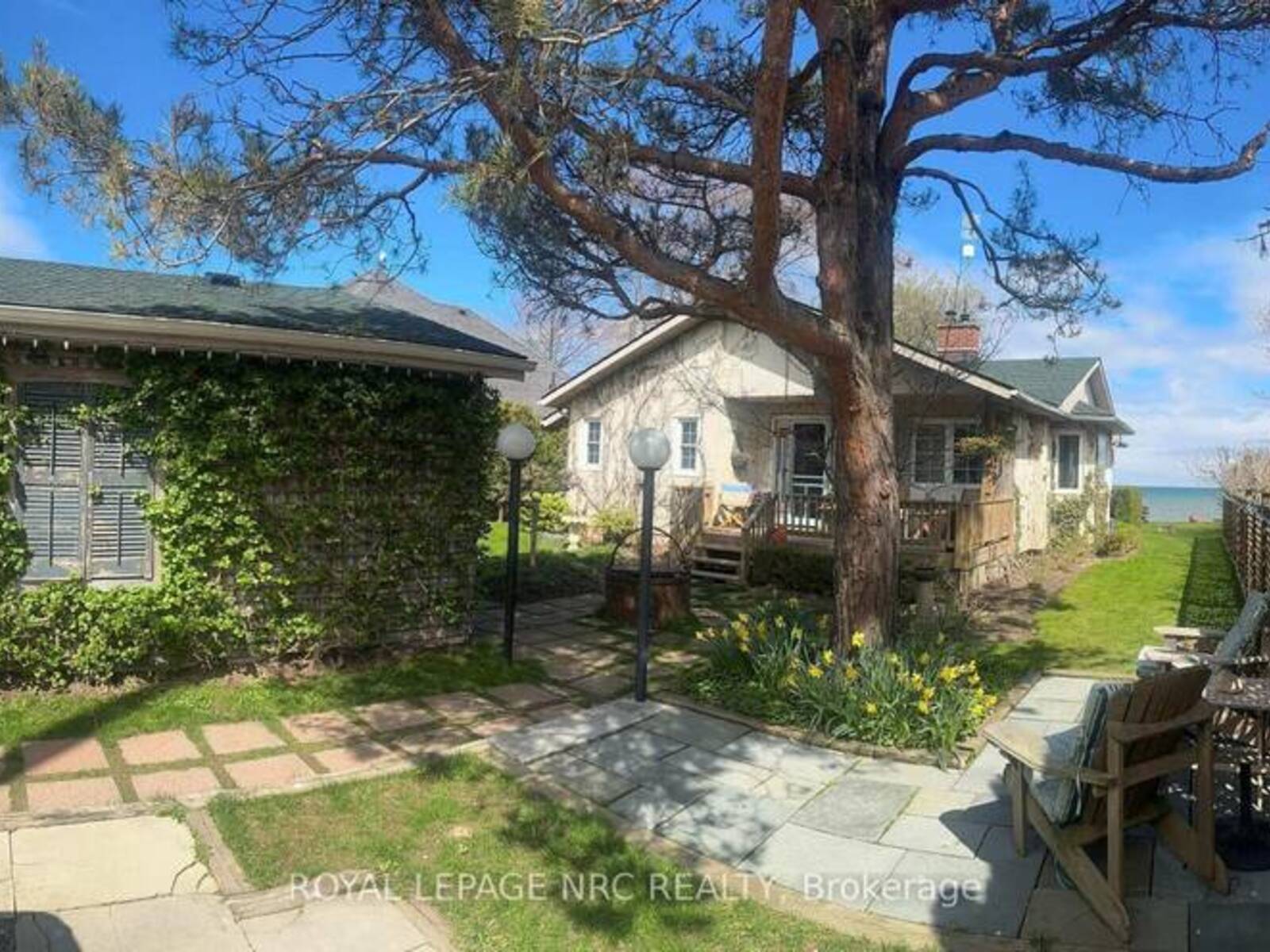 12 FIRELANE 2B, R.R.#3 ROAD W, Niagara-on-the-Lake, Ontario L0S 1J0