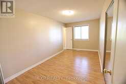 9 - 2 HARBOUR DRIVE | Hamilton Ontario | Slide Image Sixteen