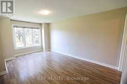 9 - 2 HARBOUR DRIVE | Hamilton Ontario | Slide Image Thirteen