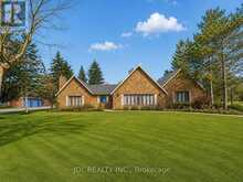 2033 NIAGARA RIVER PARKWAY | Fort Erie Ontario | Slide Image One