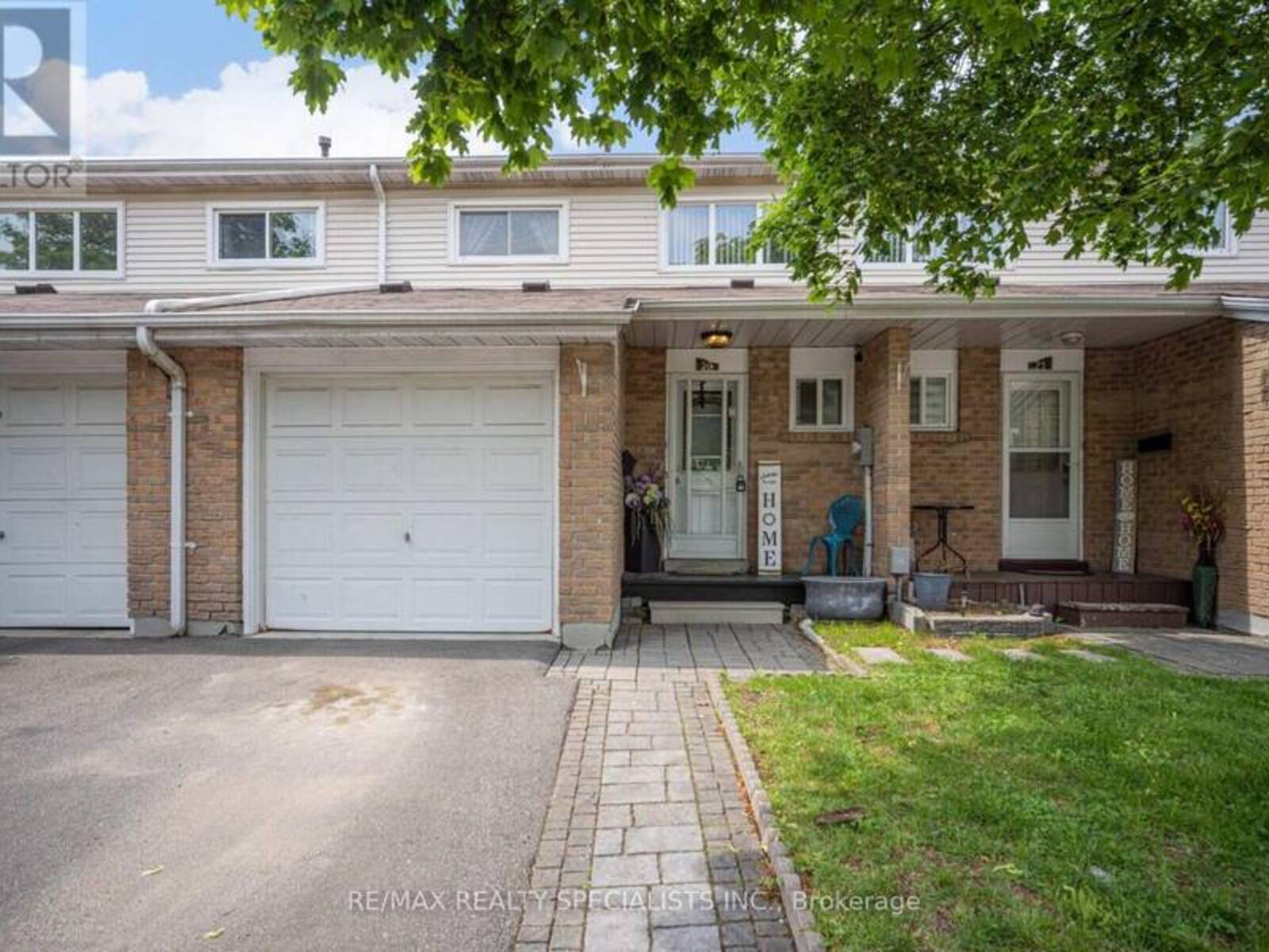 20 ENMOUNT DRIVE, Brampton, Ontario L6T 4C8