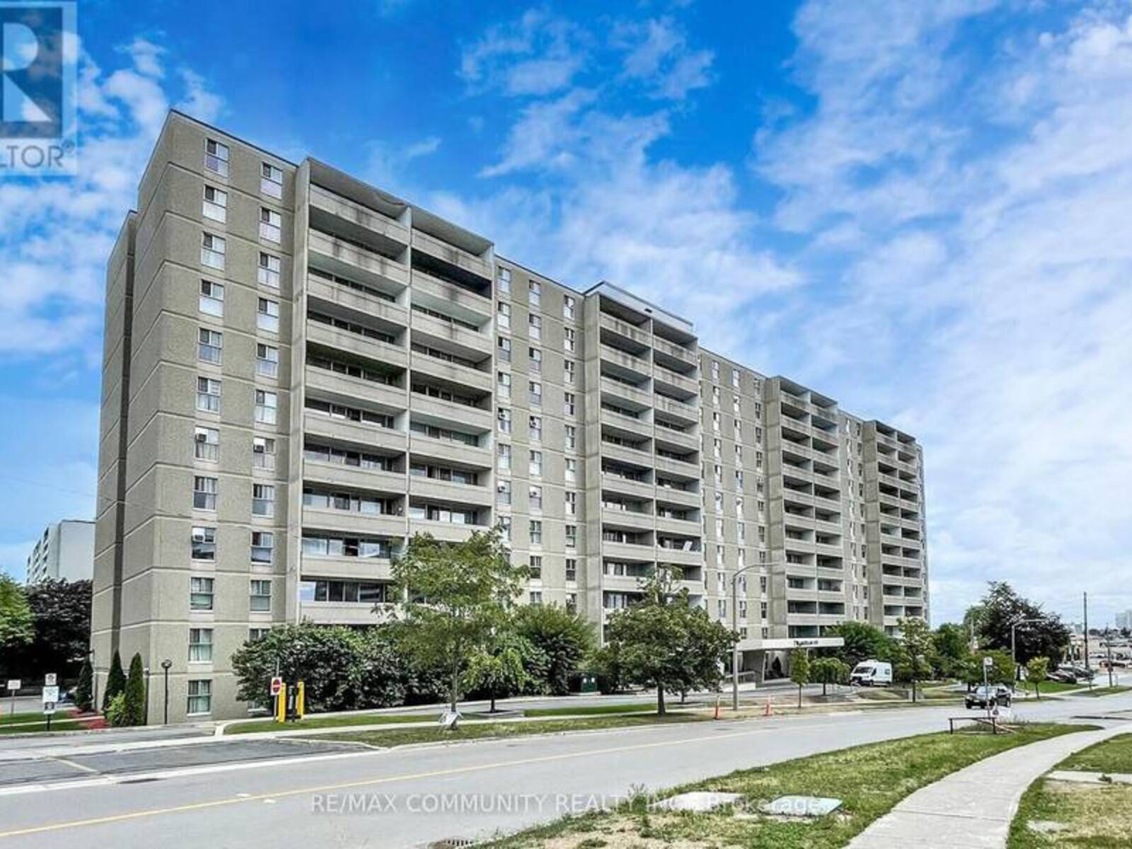 213 - 2 GLAMORGAN AVENUE N, Toronto, Ontario M1P 2M8