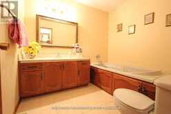 20161 BATHURST STREET | East Gwillimbury Ontario | Slide Image Twenty