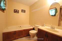 20161 BATHURST STREET | East Gwillimbury Ontario | Slide Image Twenty-two
