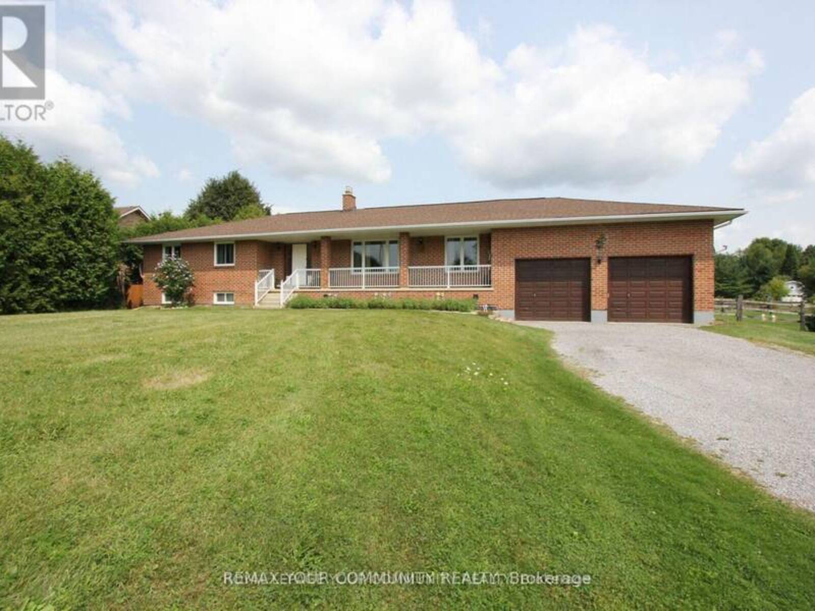 20161 BATHURST STREET, East Gwillimbury, Ontario L9N 1N3