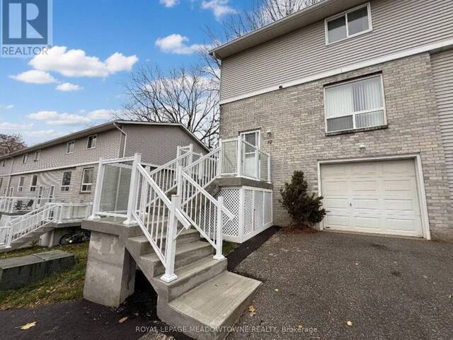 10 - 648 DOON VILLAGE ROAD Kitchener Ontario, N2P 1A2 - 3 Bedrooms Condo For Sale