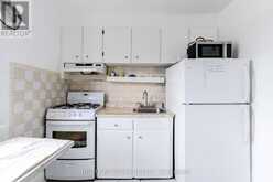 16 PRYOR AVENUE | Toronto Ontario | Slide Image Thirteen