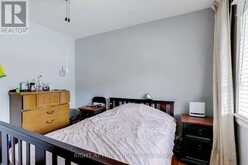 16 PRYOR AVENUE | Toronto Ontario | Slide Image Three