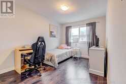 80 - 221 MILESTONE CRESCENT | Aurora Ontario | Slide Image Eighteen