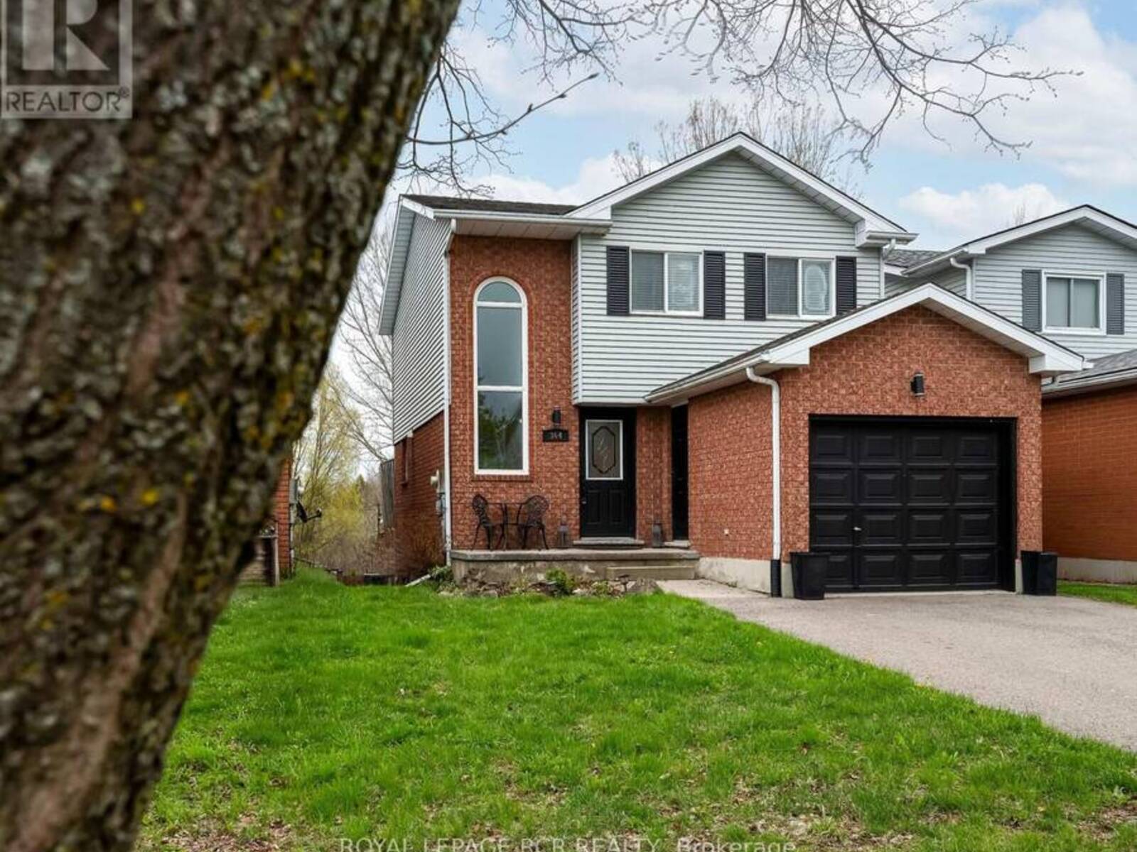 364 ADAMS COURT, Orangeville, Ontario L9W 4M2