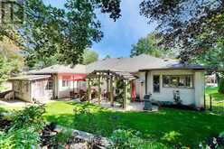 38 CASTLE DRIVE | Barrie Ontario | Slide Image Thirty-five