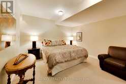 38 CASTLE DRIVE | Barrie Ontario | Slide Image Thirty-two