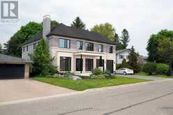 10 HAWTHORNE LANE | Aurora Ontario | Slide Image One