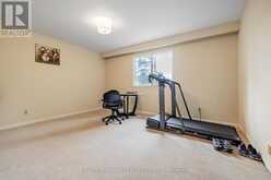 10 HAWTHORNE LANE | Aurora Ontario | Slide Image Thirty-two