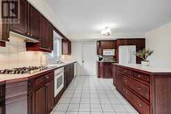 10 HAWTHORNE LANE | Aurora Ontario | Slide Image Nineteen