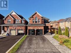 2199 DAWSON CRESCENT Alcona Ontario, L9S 0G9