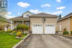 126 CARMELA AVENUE | Richmond Hill Ontario | Slide Image One