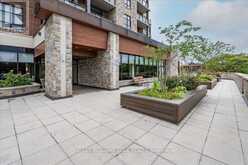607 - 3290 NEW STREET | Burlington Ontario | Slide Image Three