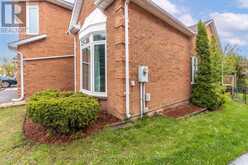 4 LEEWARD DRIVE | Brampton Ontario | Slide Image Three