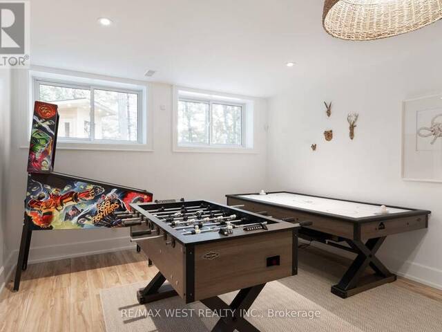 1078 WOODWINDS ROAD Gravenhurst Ontario, P1P 1R2 - 5 Bedrooms Waterfront Home For sale
