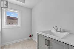 219 SEGUIN STREET | Richmond Hill Ontario | Slide Image Seven