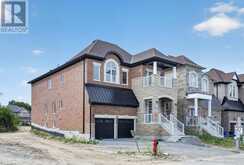 219 SEGUIN STREET | Richmond Hill Ontario | Slide Image Three
