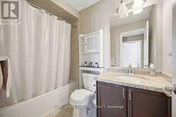 75 BORERS CREEK CIRCLE | Hamilton Ontario | Slide Image Forty-eight