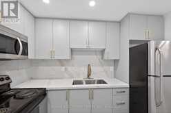 702 - 212 KERR STREET | Oakville Ontario | Slide Image Seventeen
