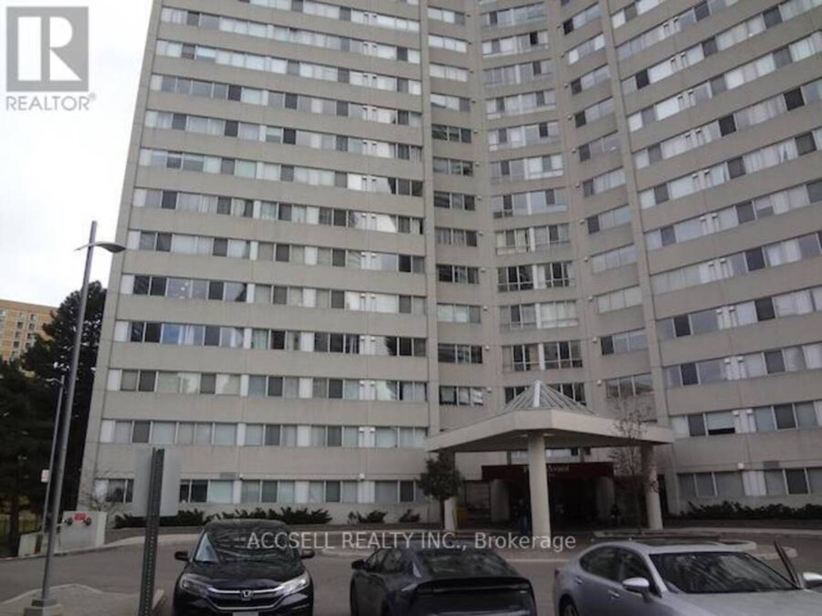 2106 - 3700 KANEFF CRESCENT, Mississauga, Ontario L5A 4B8