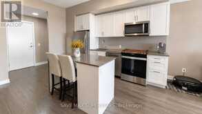 611 - 681 YONGE STREET | Barrie Ontario | Slide Image Ten