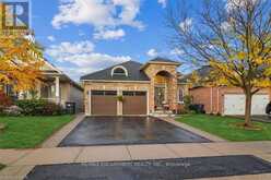 52 MISTYCREEK CRESCENT | Brampton Ontario | Slide Image One