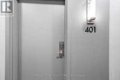 401 - 120 CANON JACKSON DRIVE | Toronto Ontario | Slide Image Eight