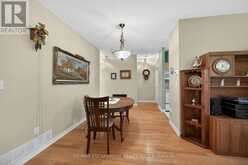 59 RIVEROAKS DRIVE | Hamilton Ontario | Slide Image Seven