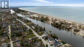 42 SANDY COAST CRESCENT | Wasaga Beach Ontario | Slide Image Thirty-nine