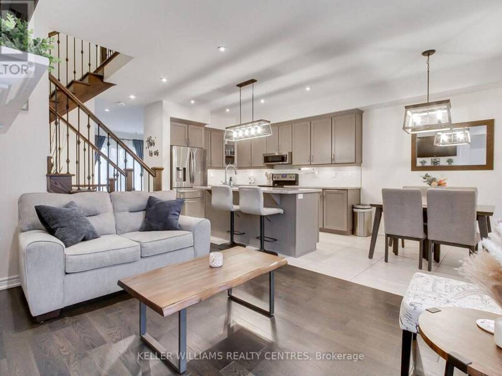 13 VITA STEPHANIE COURT, Georgina, Ontario L0E 1R0