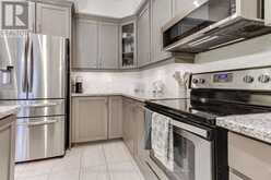 13 VITA STEPHANIE COURT | Georgina Ontario | Slide Image Six
