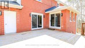 602 SCARLETT LINE | Springwater Ontario | Slide Image Twelve