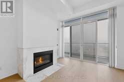 6113 - 7 GRENVILLE STREET | Toronto Ontario | Slide Image Eight