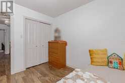 35 OLDFIELD DRIVE | Guelph Ontario | Slide Image Twenty-two