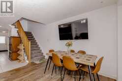 35 OLDFIELD DRIVE | Guelph Ontario | Slide Image Twelve