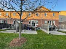 35 OLDFIELD DRIVE | Guelph Ontario | Slide Image Thirty-four