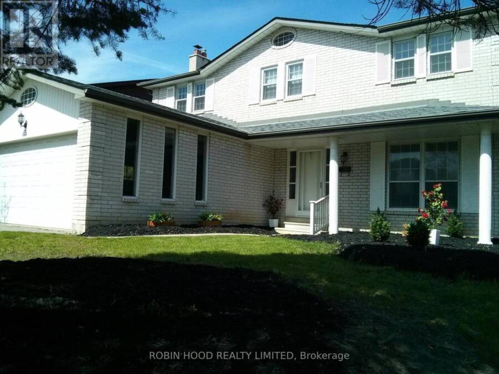 1953 OWLSNEST LANE, Mississauga, Ontario L4W 2J1