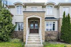 121 HIGHMARK DRIVE | Vaughan Ontario | Slide Image Three
