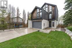 16 WINDSOR DRIVE | Whitchurch-Stouffville Ontario | Slide Image One