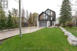 16 WINDSOR DRIVE | Whitchurch-Stouffville Ontario | Slide Image Two