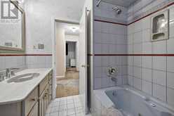 582 WOODVIEW ROAD | Burlington Ontario | Slide Image Thirty