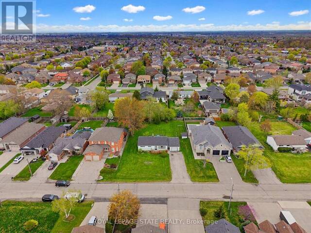 29 LECKIE AVENUE Hamilton Ontario, L8J 2S7 - Multi-family Home For Sale